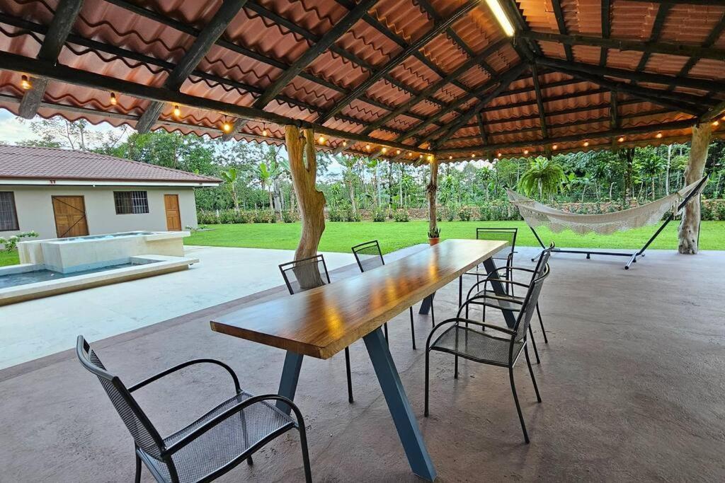 Casa Roble Fortuna La Fortuna Luaran gambar