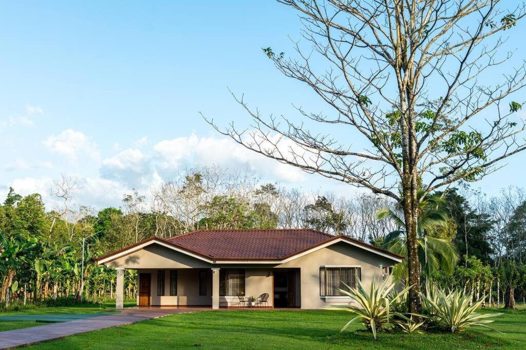 Casa Roble Fortuna La Fortuna Luaran gambar
