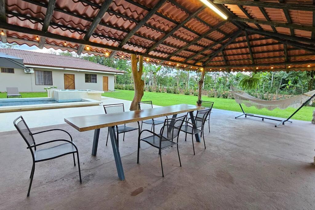 Casa Roble Fortuna La Fortuna Luaran gambar
