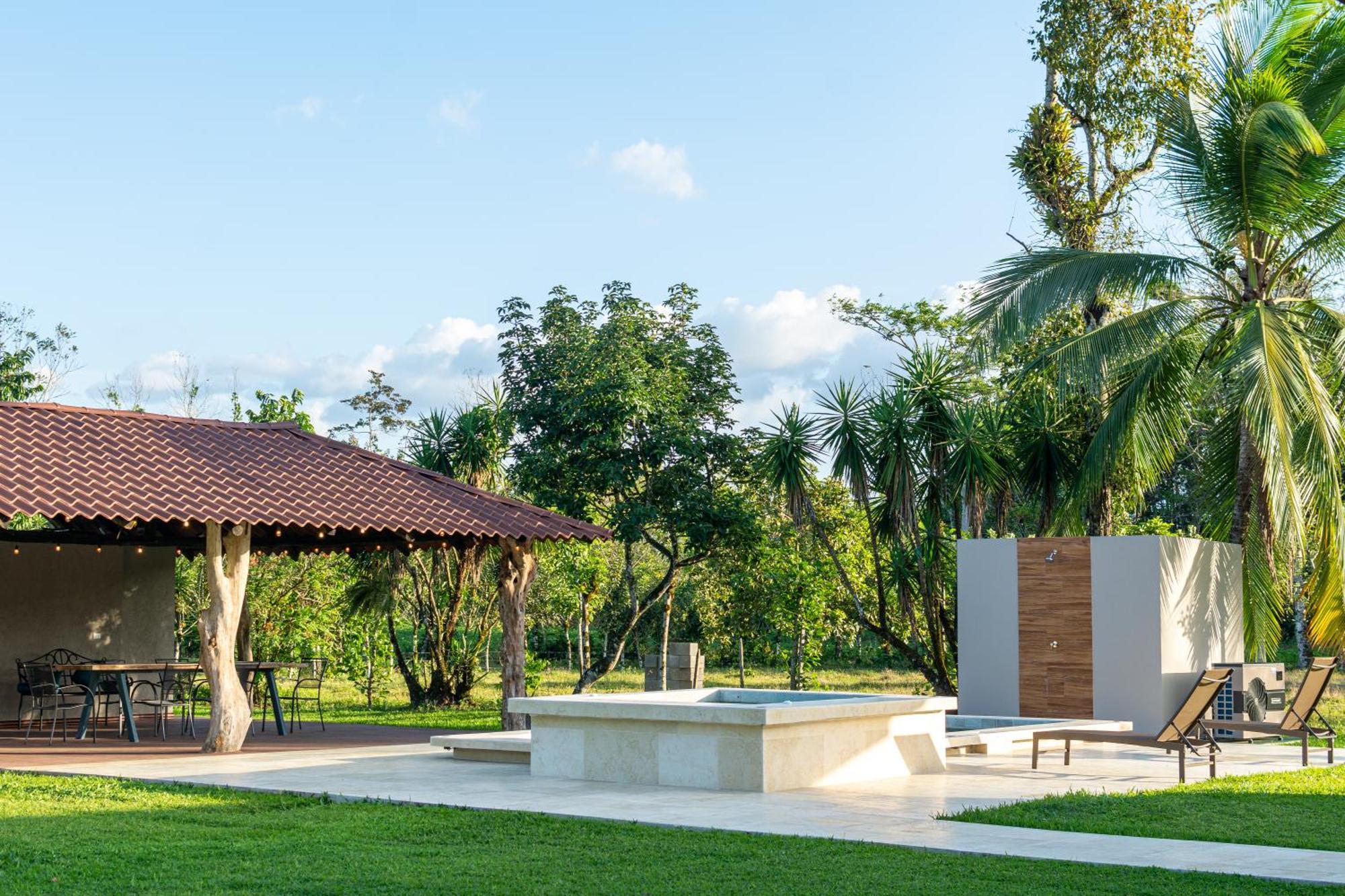 Casa Roble Fortuna La Fortuna Luaran gambar